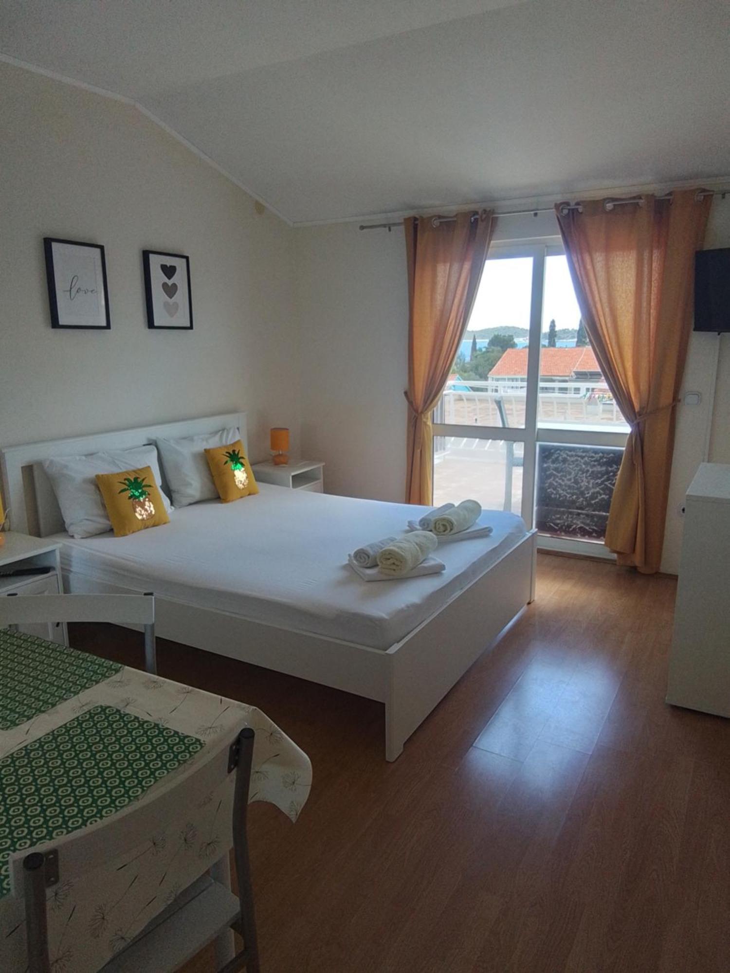 Apartmani Fani 2 Min Walking From Sea Orebić Extérieur photo